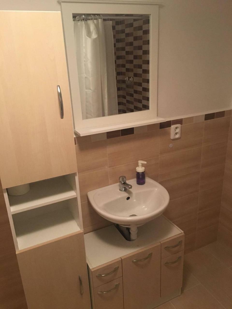 Rodinny Penzion Mikulov Bagian luar foto
